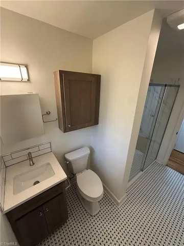 $925 | 222 North Hawthorne Road, Unit D, Winston-Salem, NC 27104