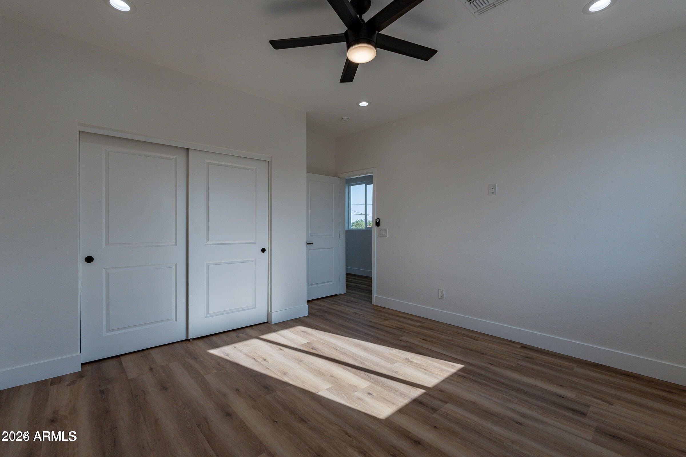4815 South 28th Street, Unit 2 Phoenix, AZ 85040 - Photo 15 of 20 20240911221003949435000000-o