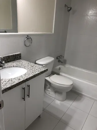 $1,950 | 7740 Camino Real, Unit G302, Miami, FL 33143