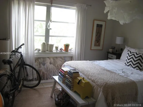 $1,950 | 7740 Camino Real, Unit G302, Miami, FL 33143