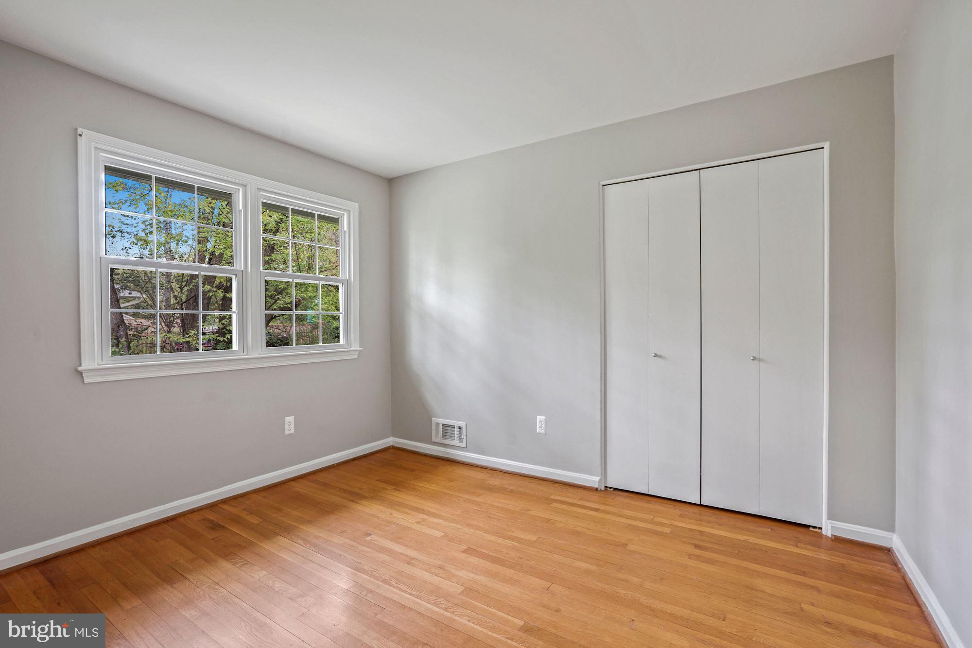 3129 Hunt Road Oakton, VA 22124 - Photo 24 of 32 Bedroom 3