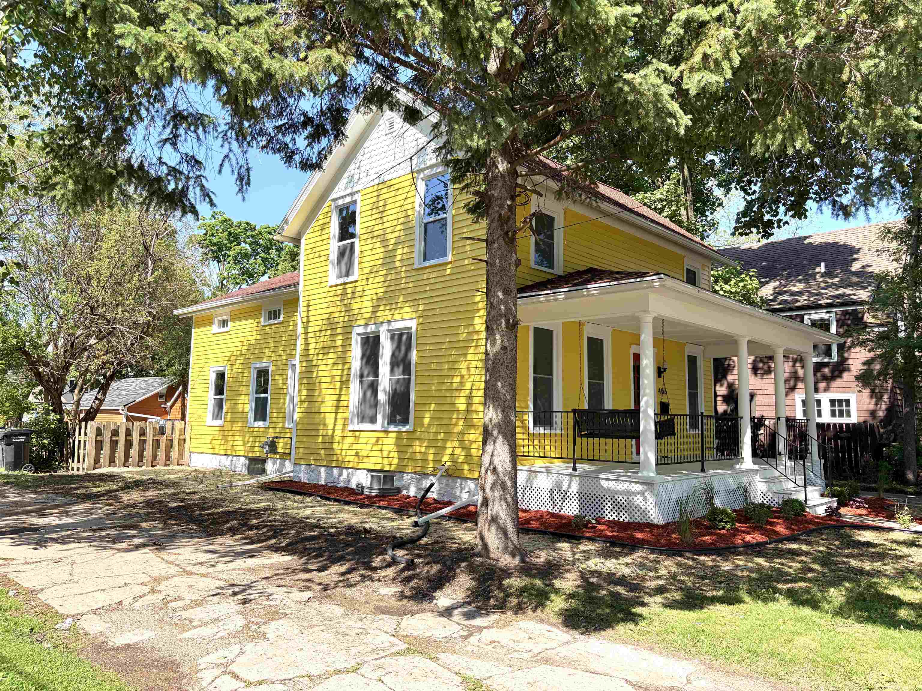 406 West 5th Street Appleton, WI 54911 - Photo 4 of 40