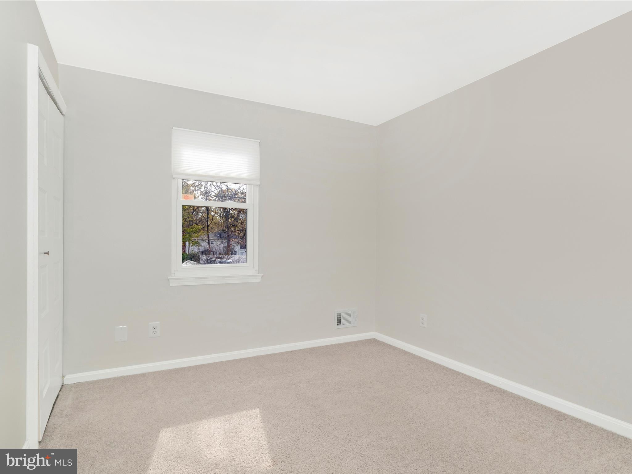 9009 Loughran Road Fort Washington, MD 20744 - Photo 30 of 57 Bedroom 2