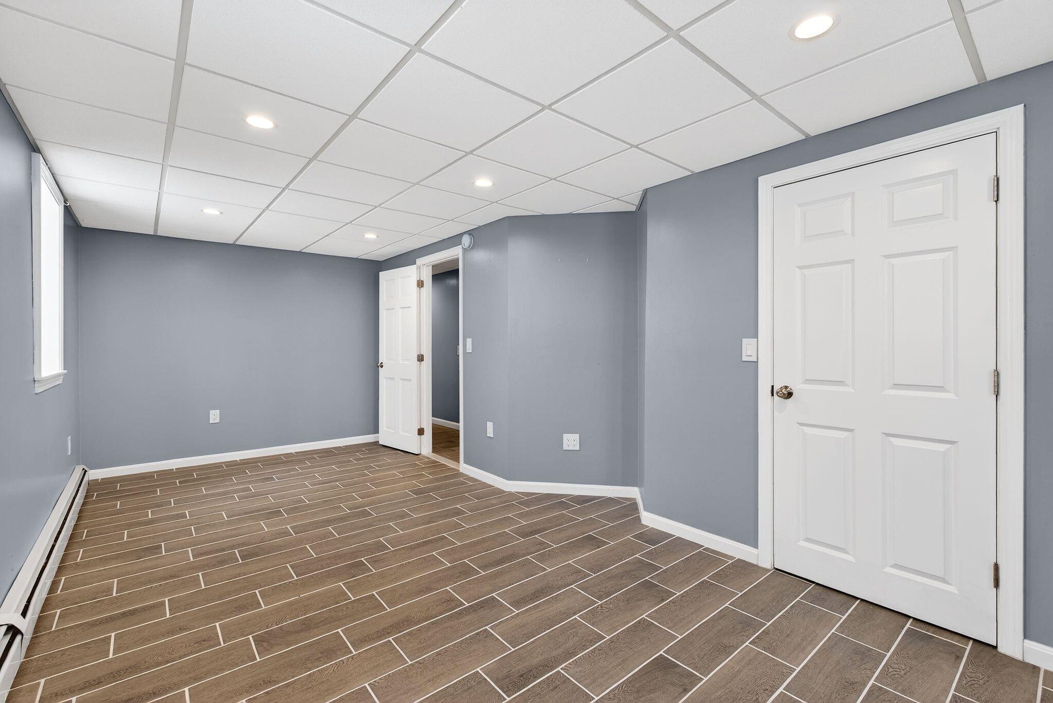 259 Pleasant Hill Road Scarborough, ME 04074 - Photo 35 of 56 Office