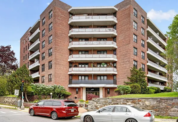$2,450 | 325 King Street, Unit 315, Port Chester, NY 10573
