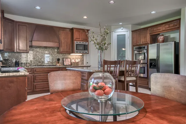 $825,000 | 46211 Cypress Estates Court, Palm Desert, CA 92260