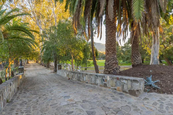 $4,500,000 | 1519 Ayers Avenue, Ojai, CA 93023