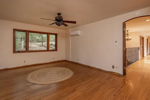 $4,500,000 | 1519 Ayers Avenue, Ojai, CA 93023
