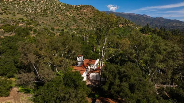 $4,500,000 | 1519 Ayers Avenue, Ojai, CA 93023