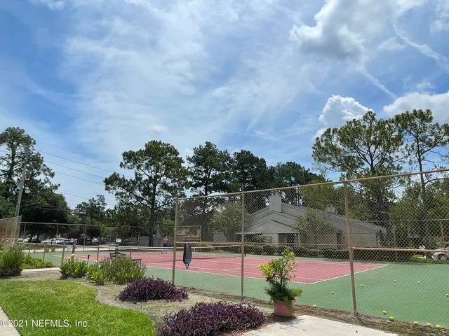 $1,370 | 3801 Crown Point Road, Unit 1064, Jacksonville, FL 32257