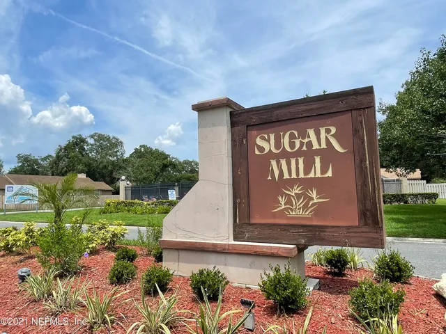 $1,370 | 3801 Crown Point Road, Unit 1064, Jacksonville, FL 32257