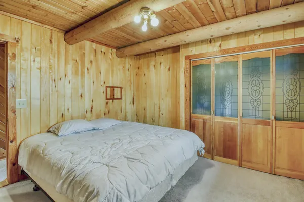 $625,000 | 21748 East Height Of Land Drive, Detroit Lakes, MN 56501