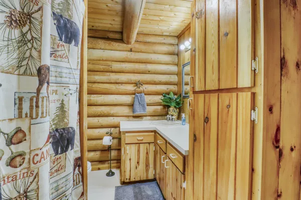 $625,000 | 21748 East Height Of Land Drive, Detroit Lakes, MN 56501