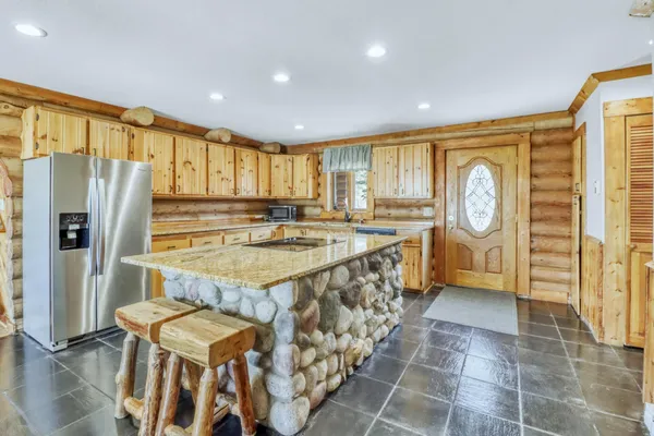 $625,000 | 21748 East Height Of Land Drive, Detroit Lakes, MN 56501