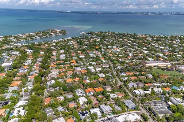 $25,000 | 760 Glenridge Road, Key Biscayne, FL 33149