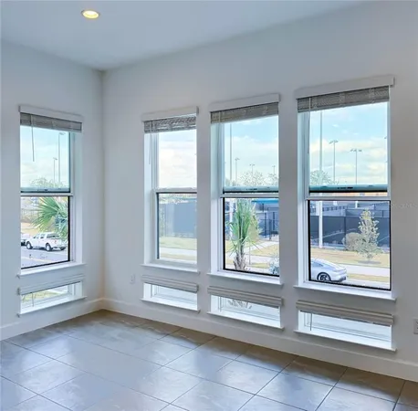$3,500 | 2046 Packing District Way, Orlando, FL 32804