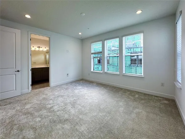 $3,500 | 2046 Packing District Way, Orlando, FL 32804