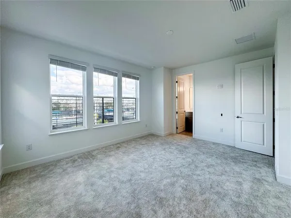 $3,500 | 2046 Packing District Way, Orlando, FL 32804