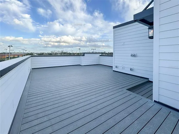 $3,500 | 2046 Packing District Way, Orlando, FL 32804