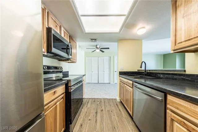 $137,000 | 3550 Bay Sands Drive, Unit 3061, Laughlin, NV 89029