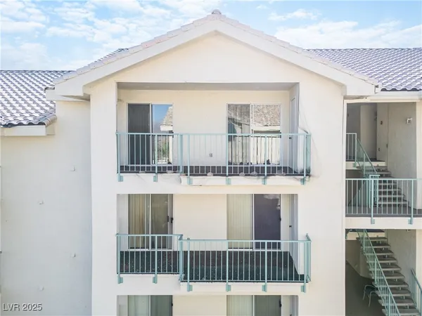 $137,000 | 3550 Bay Sands Drive, Unit 3061, Laughlin, NV 89029