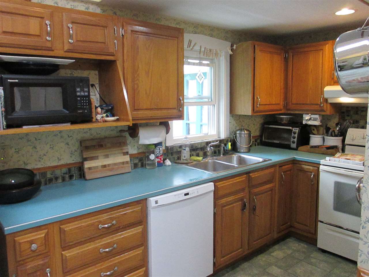 183 Upper Walpole Road Walpole, NH 03608 - Photo 15 of 40