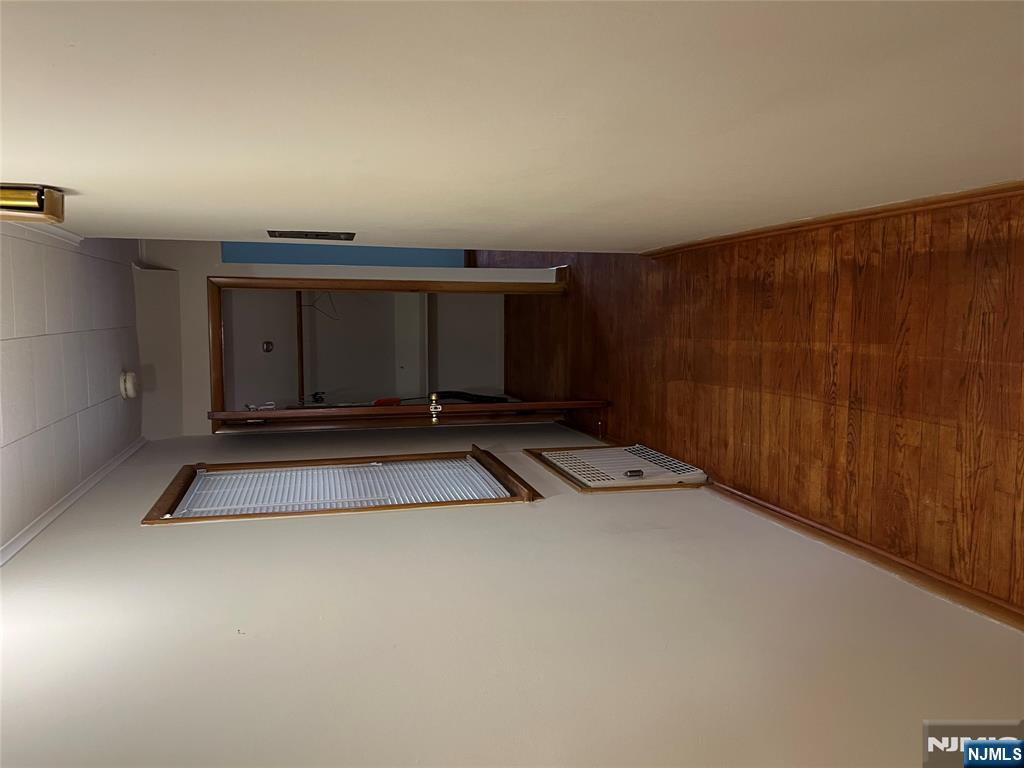 421 Hamilton Street, Unit 1 Harrison, NJ 07029 - Photo 5 of 8