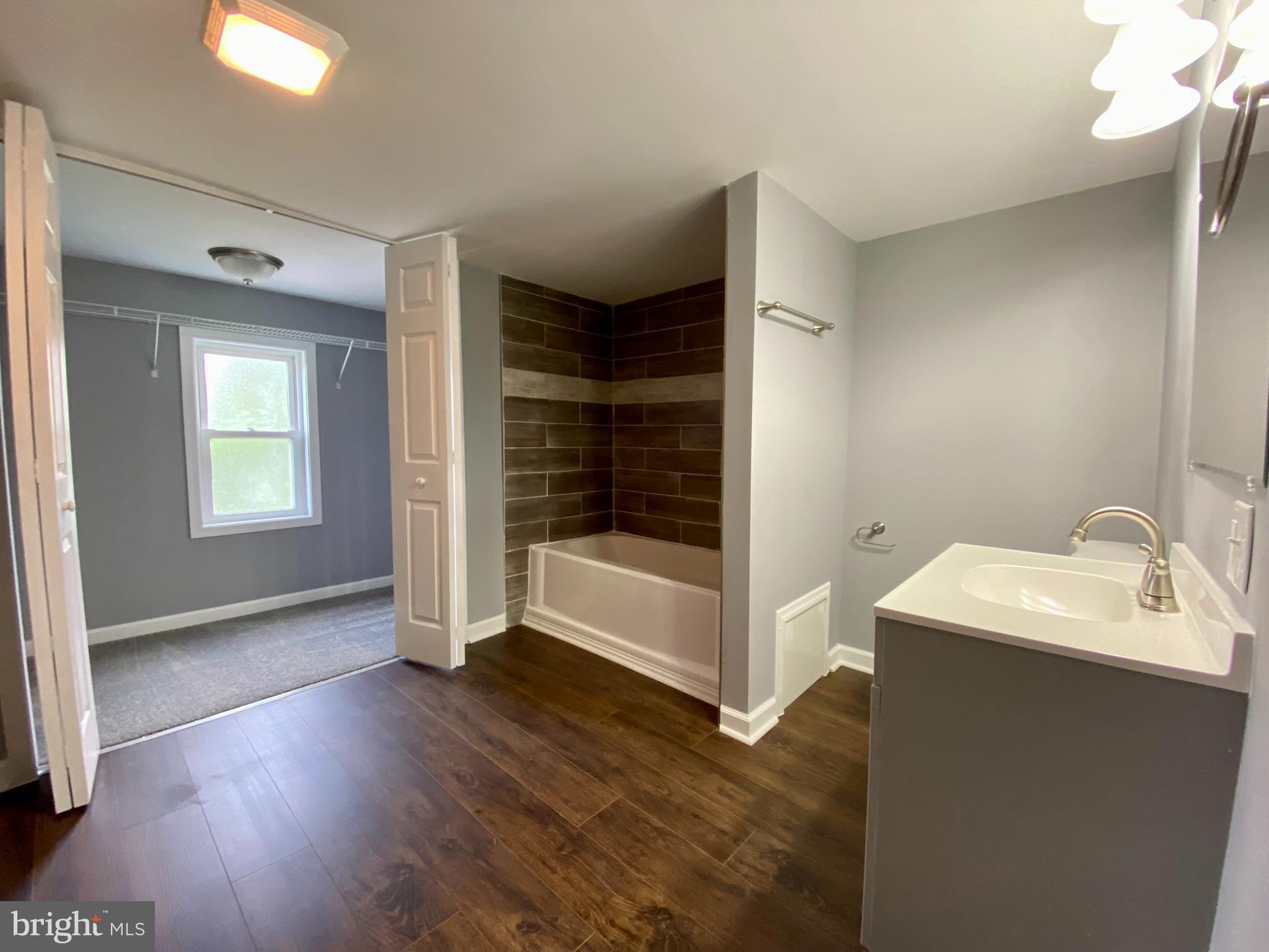 2355 Table Rock Road Biglerville, PA 17307 - Photo 28 of 38 Second Floor Full Bathroom