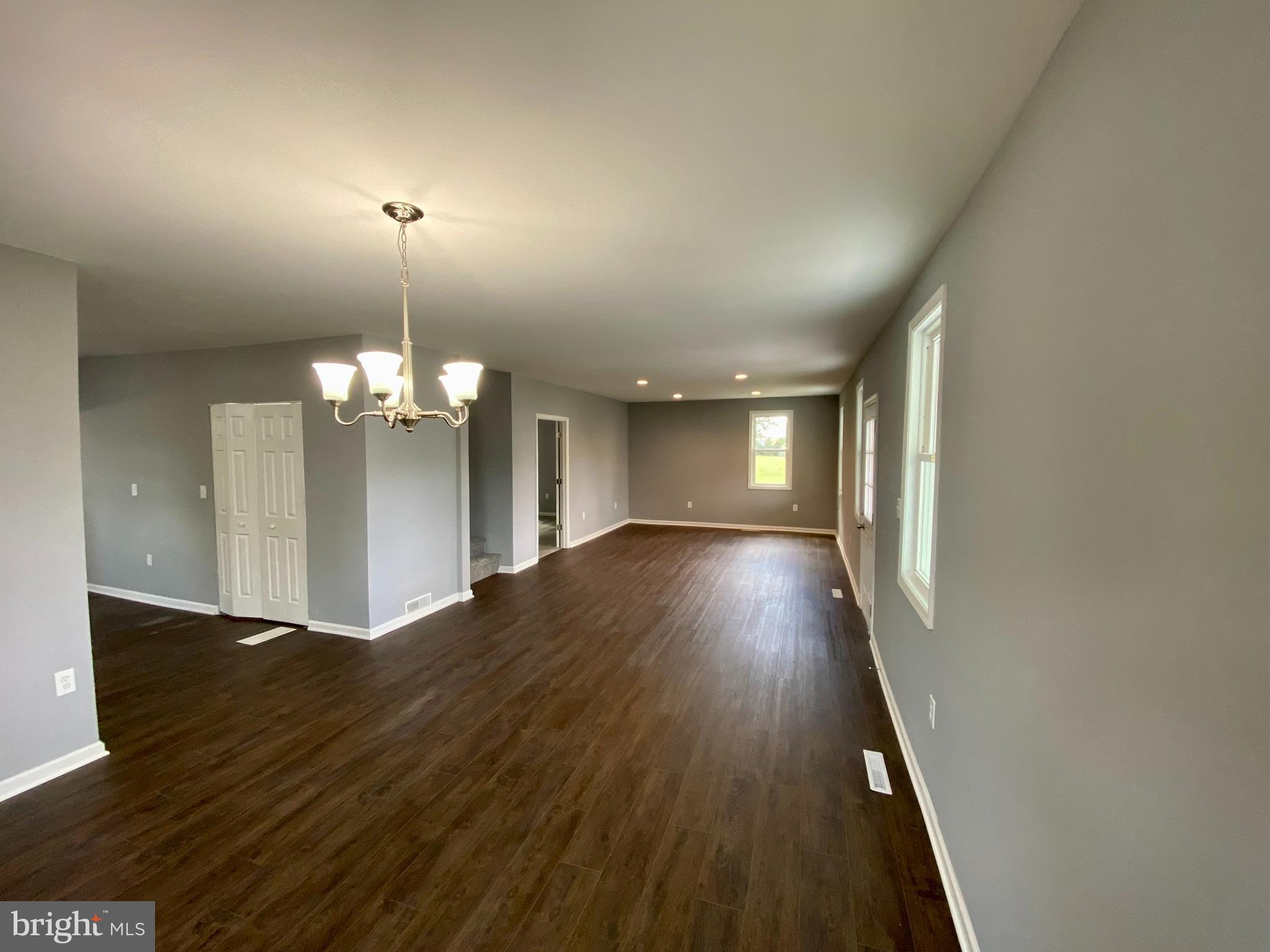 2355 Table Rock Road Biglerville, PA 17307 - Photo 9 of 38 Living/Dining Area