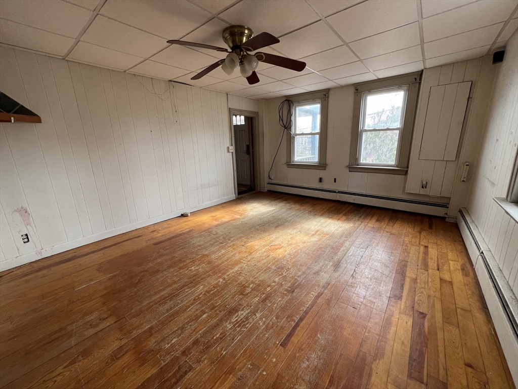 98 Elm Street Blackstone, MA 01504 - Photo 11 of 33