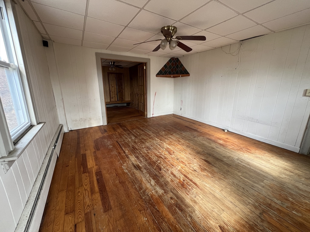 98 Elm Street Blackstone, MA 01504 - Photo 12 of 33