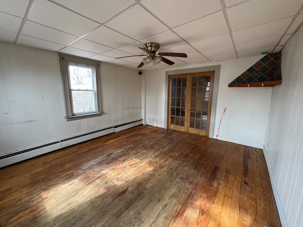 98 Elm Street Blackstone, MA 01504 - Photo 13 of 33