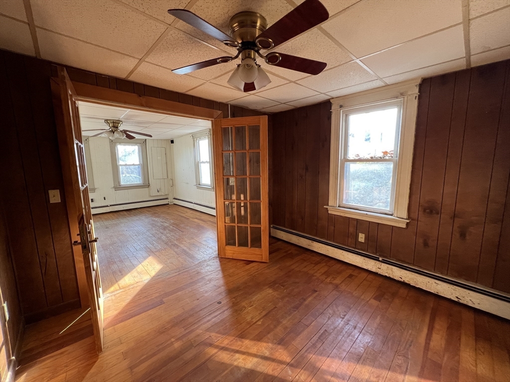 98 Elm Street Blackstone, MA 01504 - Photo 15 of 33