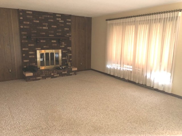 1348 Eldena Road Dixon, IL 61021 - Photo 8 of 20 a view of an empty room with a window