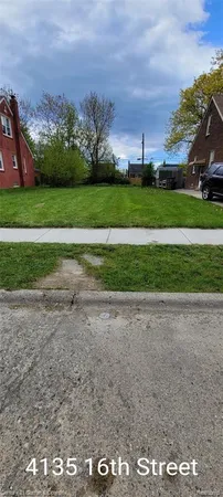 $10,000 | 4135 16th Street, Ecorse, MI 48229
