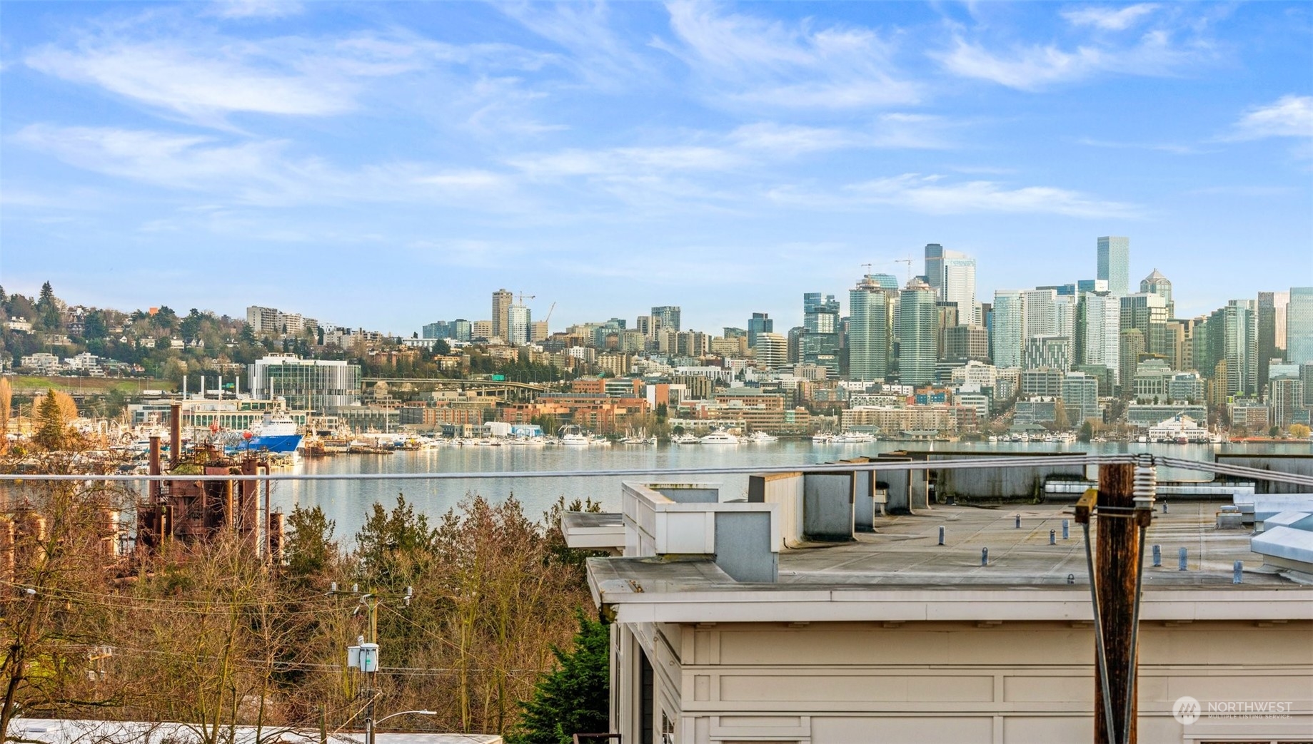 3401 Wallingford Avenue North, Unit 202 Seattle, WA 98103 - Photo 19 of 31