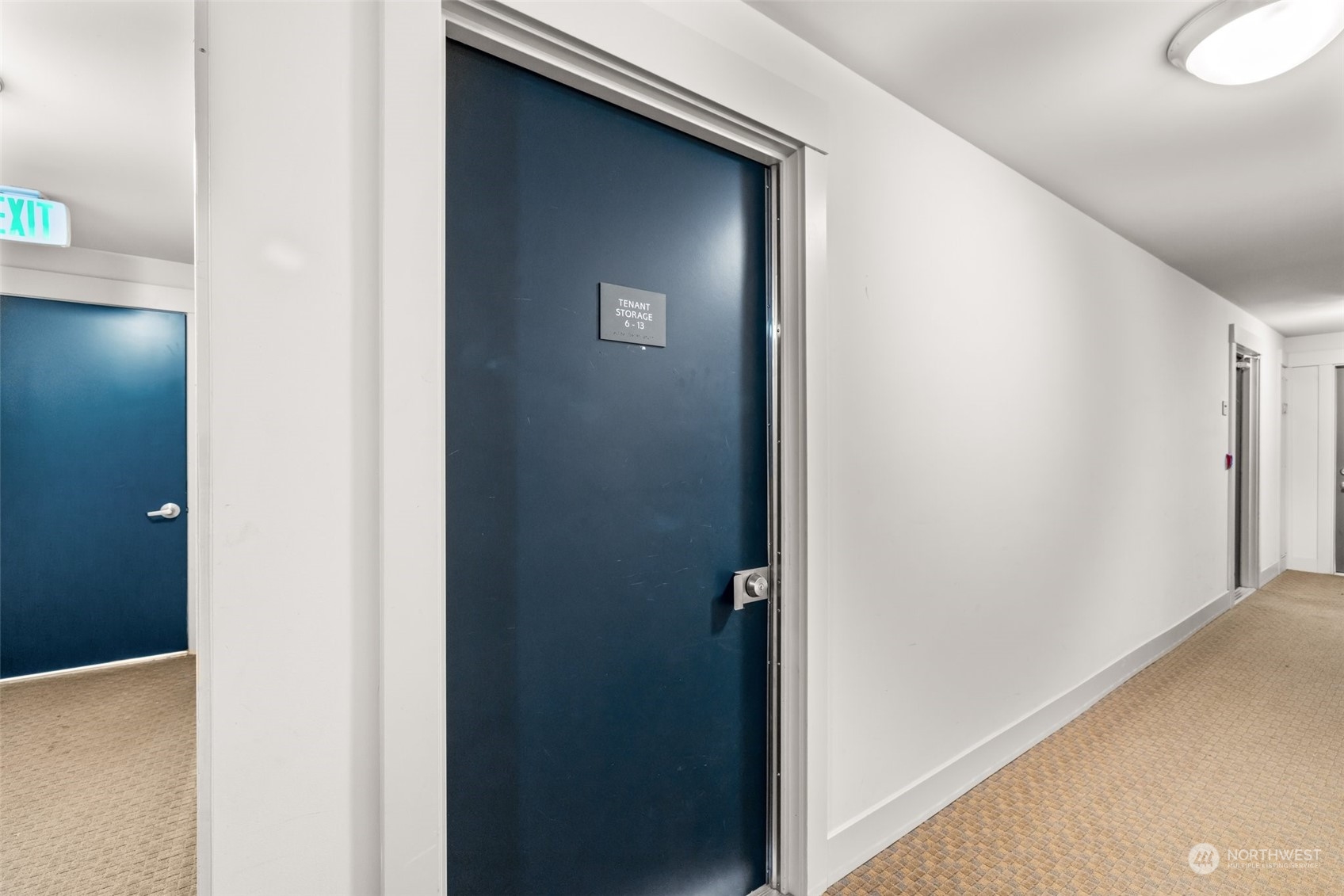 3401 Wallingford Avenue North, Unit 202 Seattle, WA 98103 - Photo 22 of 31