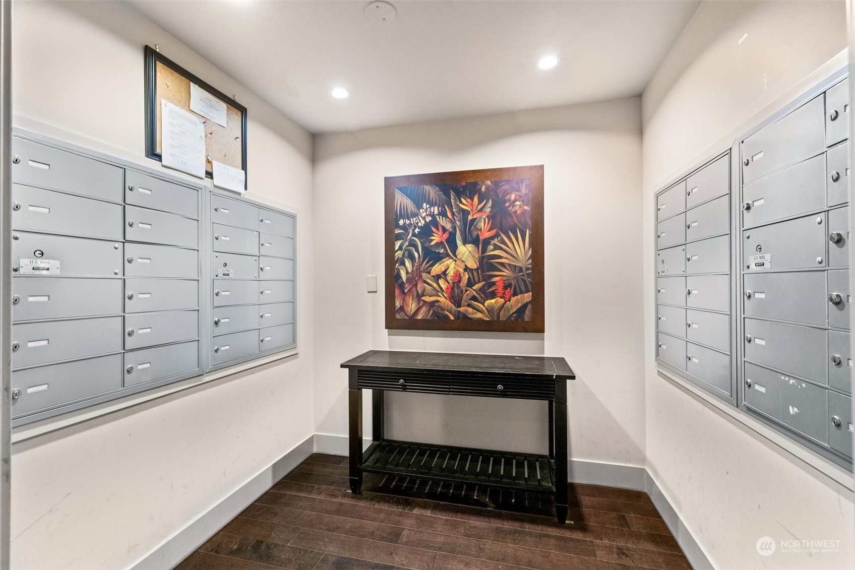 3401 Wallingford Avenue North, Unit 202 Seattle, WA 98103 - Photo 25 of 31