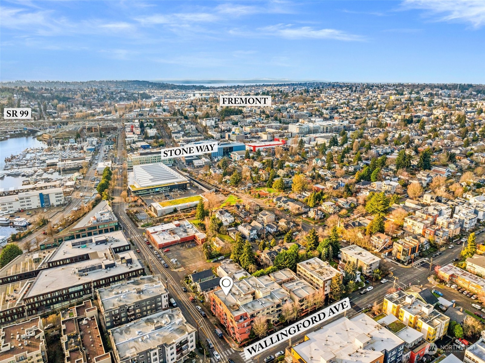 3401 Wallingford Avenue North, Unit 202 Seattle, WA 98103 - Photo 29 of 31