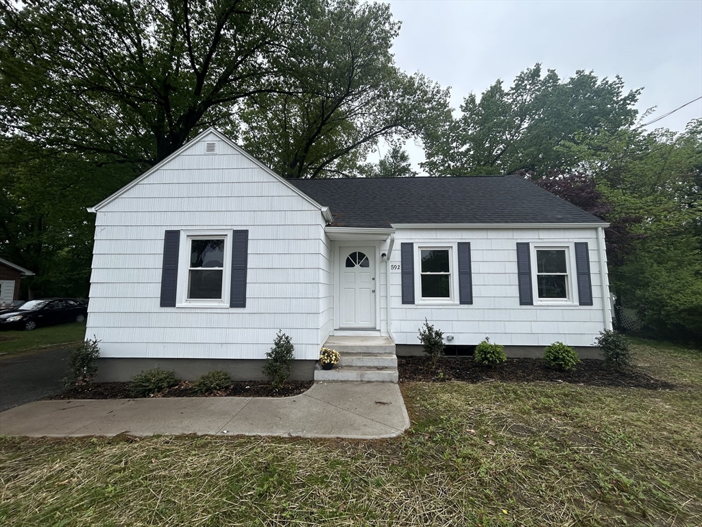 592 Prospect Street Chicopee, MA 01020 - Photo 1 of 22 Gallery Image 1
