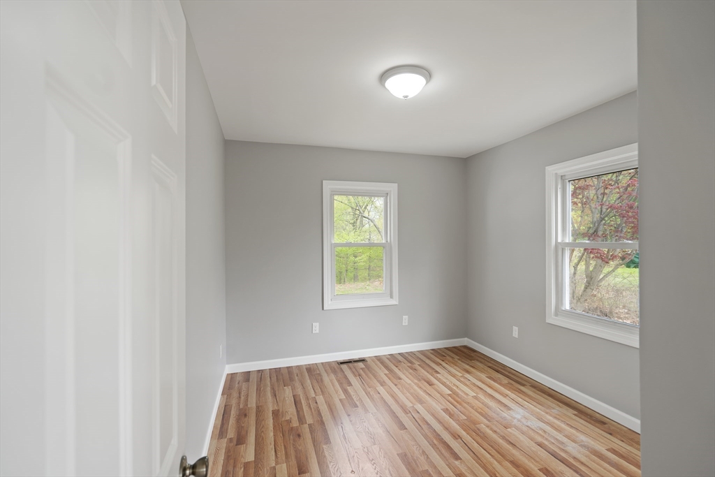 592 Prospect Street Chicopee, MA 01020 - Photo 11 of 22 Gallery Image 11