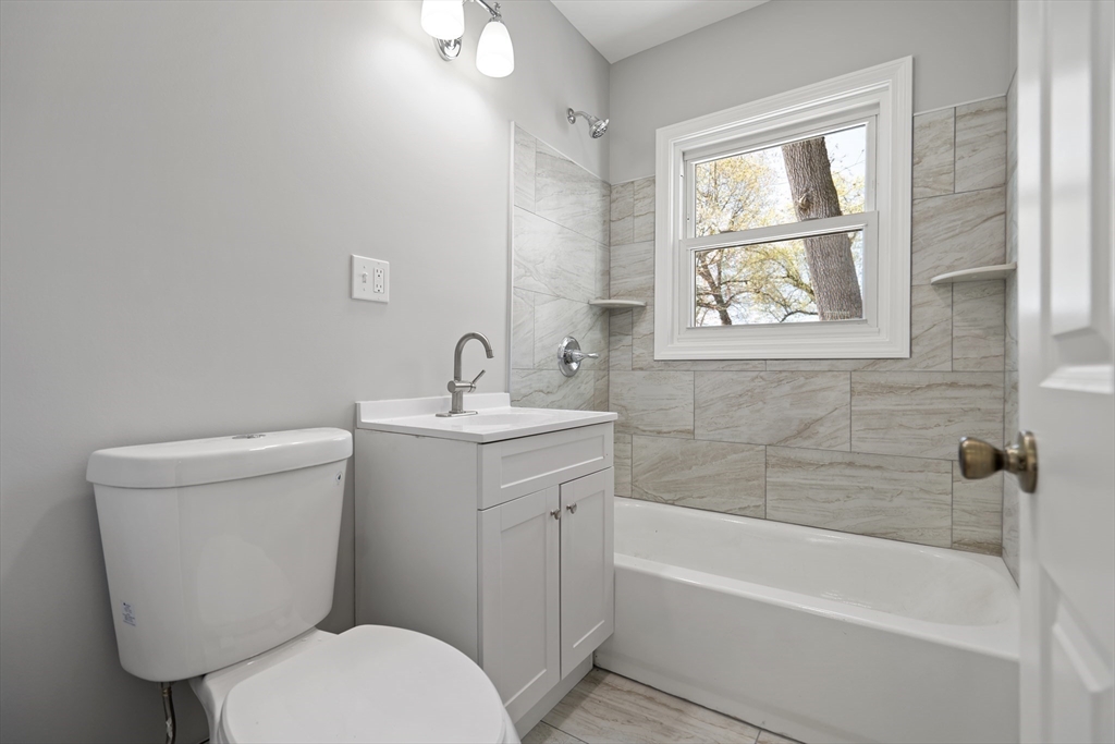 592 Prospect Street Chicopee, MA 01020 - Photo 16 of 22 Gallery Image 16