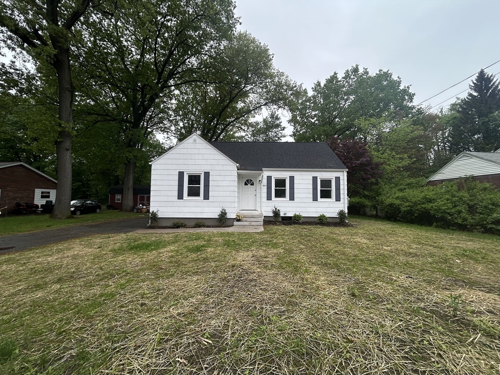592 Prospect Street Chicopee, MA 01020 - Photo 17 of 22 Gallery Image 17