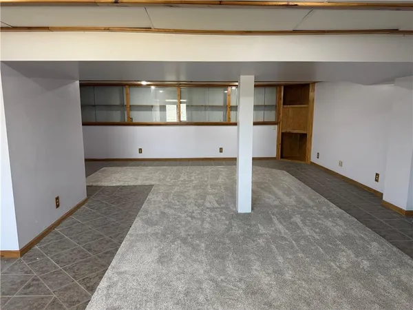 $240,000 | 325 East 4th Street, Maryville, MO 64468