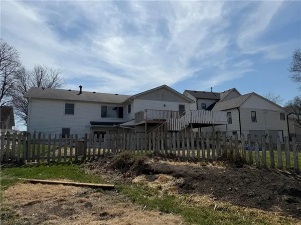 $240,000 | 325 East 4th Street, Maryville, MO 64468