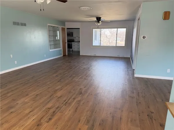 $240,000 | 325 East 4th Street, Maryville, MO 64468