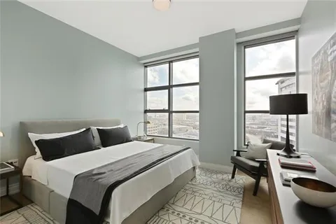 $730,000 | 1001 Julia Street, Unit 6A, New Orleans, LA 70113
