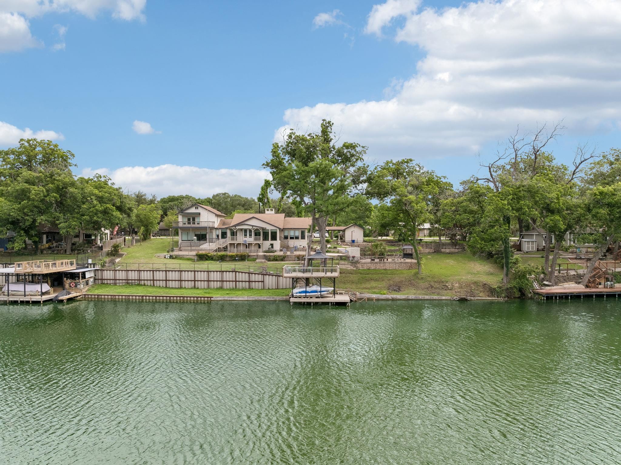 939 Reiley Road Seguin, TX 78155 - Photo 4 of 30