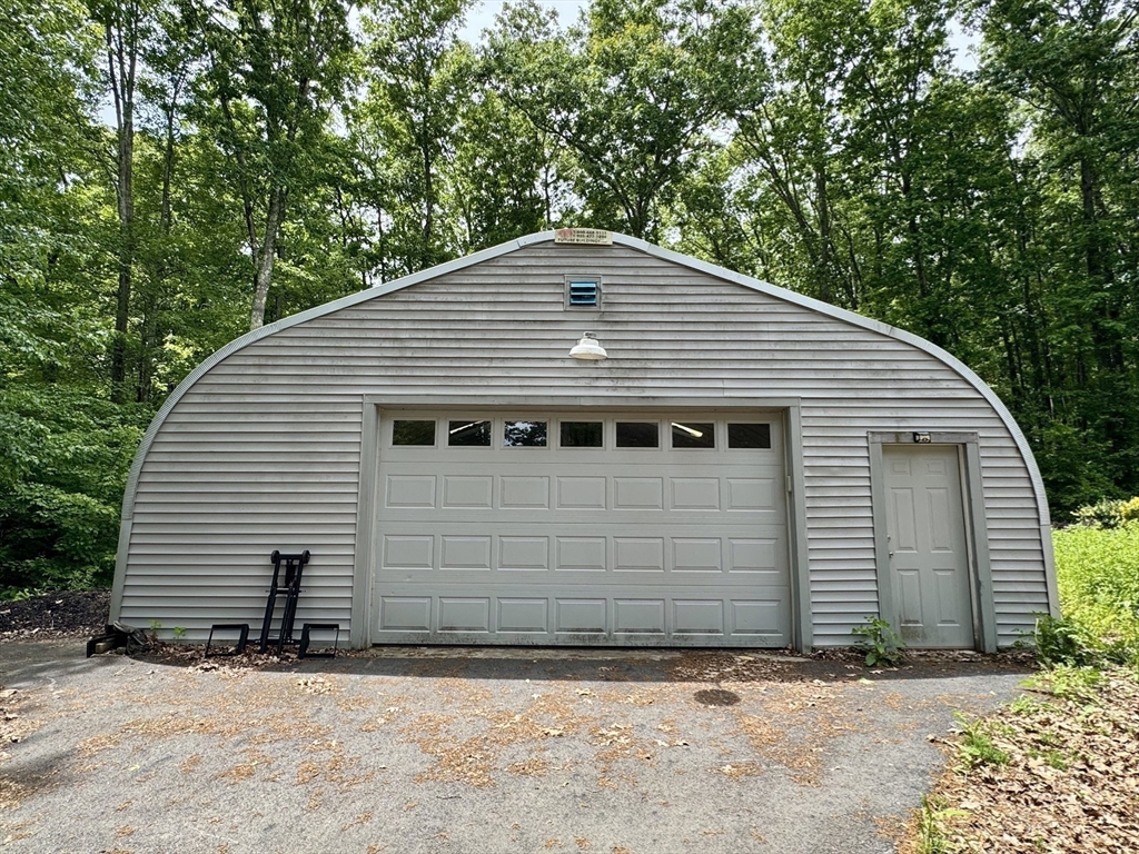 64 Number 10 Schoolhouse Road Charlton, MA 01507 - Photo 35 of 39