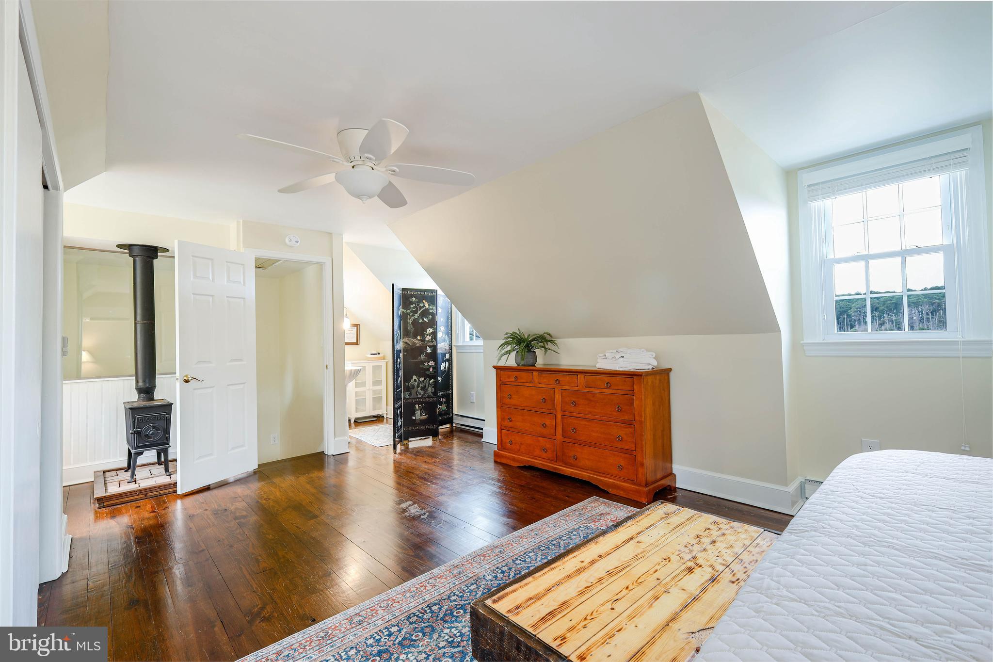 4004 Robinson Neck Road Taylors Island, MD 21669 - Photo 18 of 83 Main house bedroom 2